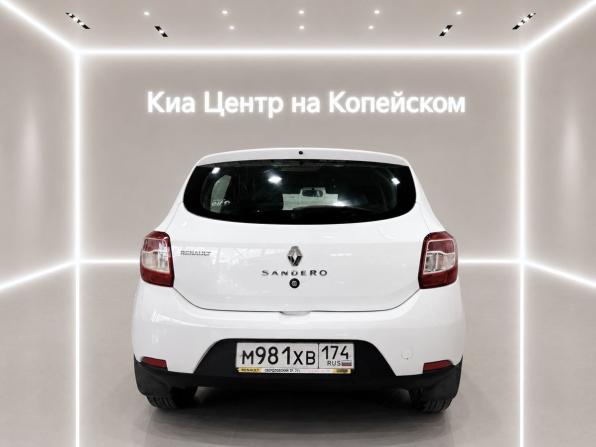 Renault Sandero II с пробегом 2017 года, цена 645 000 рублей, 170115 км, хэтчбек, Автокод Объявления