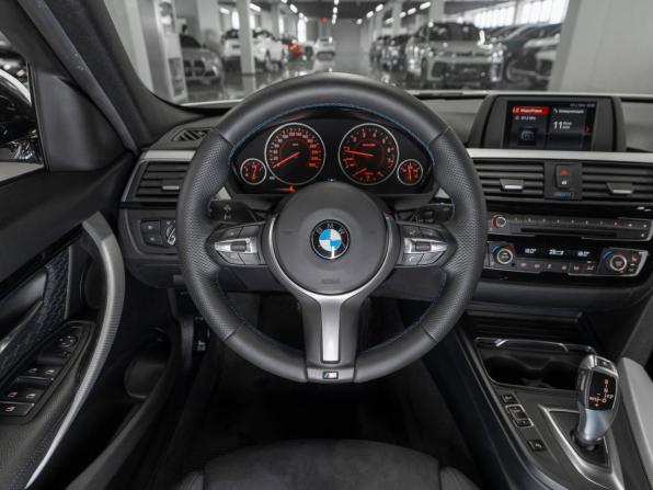 BMW 3 серии VI (F3x) Рестайлинг с пробегом 2017 года, цена 2 480 000 рублей, 140171 км, седан, Автокод Объявления