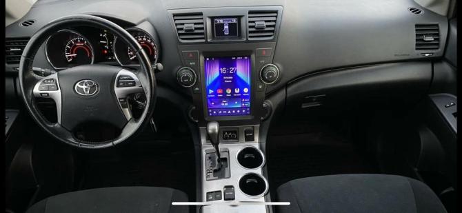 Toyota Highlander II (XU40) Рестайлинг с пробегом 2012 года, цена 1 450 000 рублей, 136600 км, внедорожник, Автокод Объявления