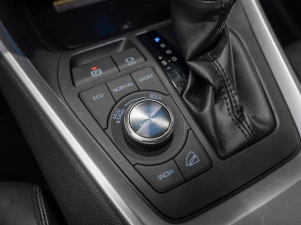 Toyota RAV4 V (XA50) с пробегом 2020 года, цена 3 680 000 рублей, 59518 км, внедорожник, Автокод Объявления