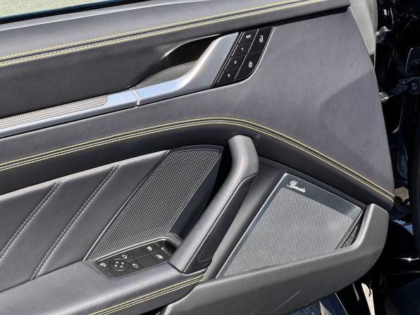 Porsche 911 VIII (992) с пробегом 2024 года, цена 29 500 000 рублей, 4983 км, купе, Автокод Объявления