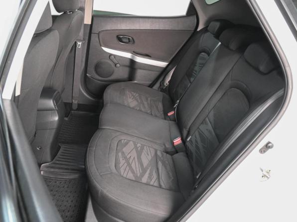 Kia Ceed II с пробегом 2014 года, цена 950 000 рублей, 160074 км, хэтчбек, Автокод Объявления