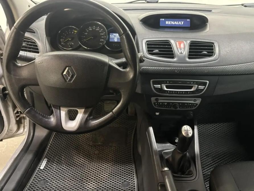Renault Fluence I Саратов  - изображение 10