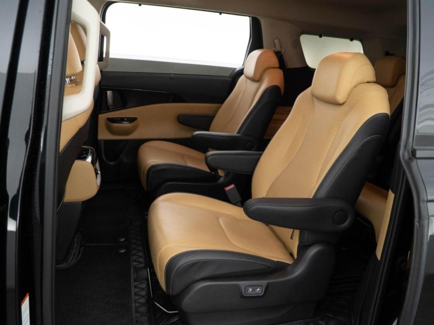 Kia Carnival IV Москва  - изображение 9