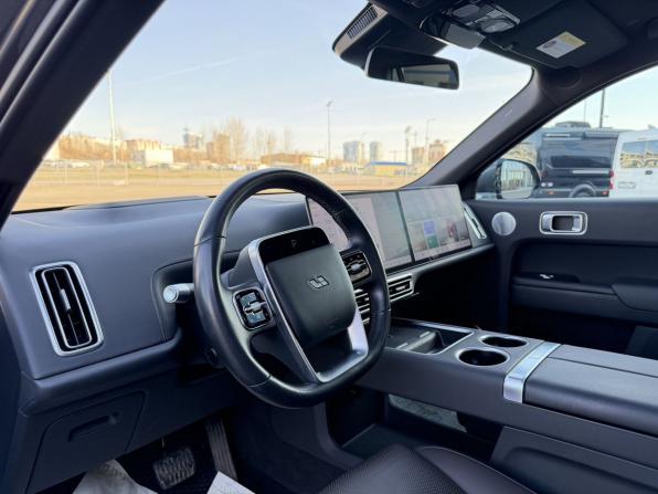 Li Auto (Lixiang) L9 I с пробегом 2023 года, цена 5 570 000 рублей, 56170 км, внедорожник, Автокод Объявления
