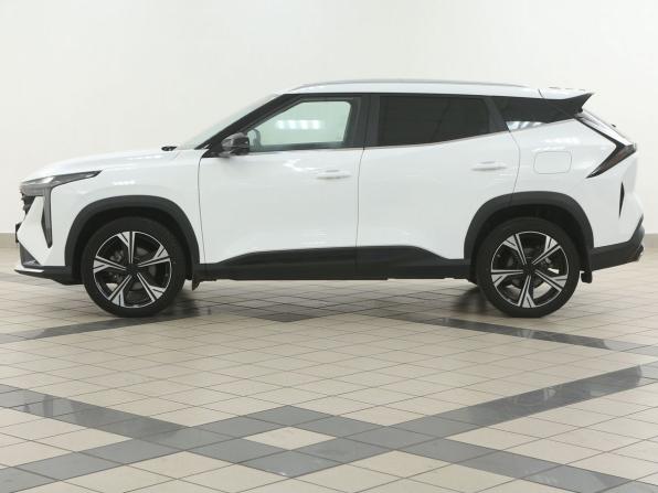 Geely Atlas II с пробегом 2023 года, цена 2 529 000 рублей, 35800 км, внедорожник, Автокод Объявления