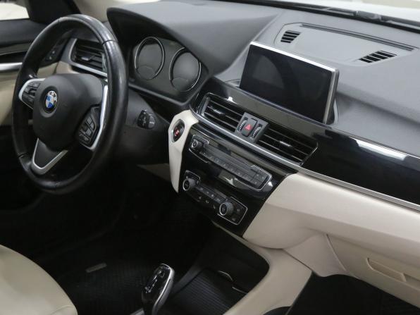 BMW X1 II (F48) Рестайлинг с пробегом 2020 года, цена 2 500 000 рублей, 101000 км, внедорожник, Автокод Объявления
