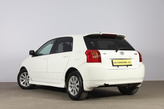 Toyota Corolla IX (E120 E130) с пробегом 2002 года, цена 579 000 рублей, 365000 км, хэтчбек, Автокод Объявления