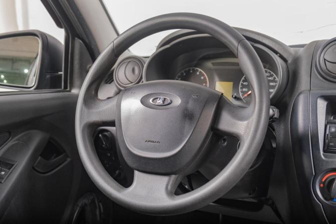 Lada (ВАЗ) Granta I с пробегом 2015 года, цена 329 000 рублей, 222240 км, седан, Автокод Объявления