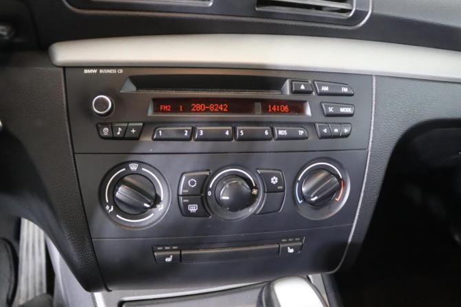 BMW 1 серии I (E81/E82/E87/E88) Рестайлинг с пробегом 2011 года, цена 629 990 рублей, 221535 км, хэтчбек, Автокод Объявления