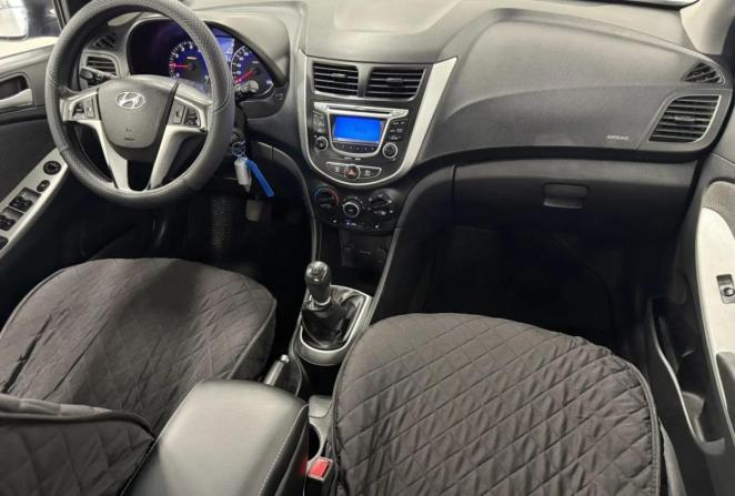 Hyundai Solaris I с пробегом 2012 года, цена 830 000 рублей, 171232 км, седан, Автокод Объявления