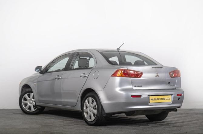 Mitsubishi Lancer X с пробегом 2009 года, цена 689 000 рублей, 315000 км, седан, Автокод Объявления