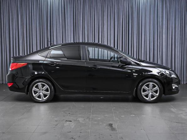 Hyundai Solaris I Рестайлинг с пробегом 2014 года, цена 900 000 рублей, 174221 км, седан, Автокод Объявления