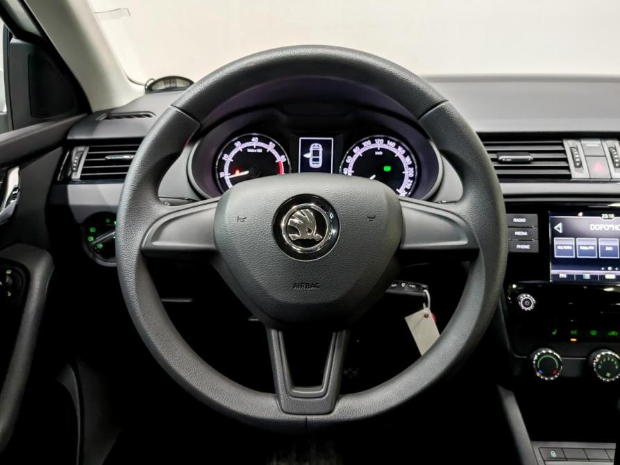Skoda Octavia III (A7) Рестайлинг Москва  - изображение 17