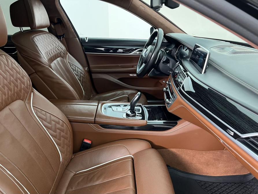 BMW 7 серии VI (G11/G12) Москва  - изображение 10