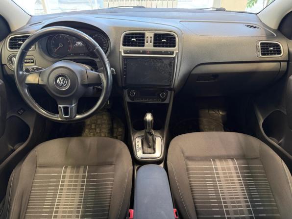 Volkswagen Polo V с пробегом 2015 года, цена 950 000 рублей, 174295 км, седан, Автокод Объявления