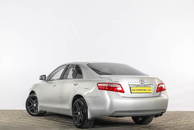 Toyota Camry VI (XV40) Рестайлинг с пробегом 2011 года, цена 1 299 000 рублей, 161000 км, седан, Автокод Объявления