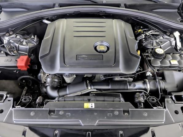Land Rover Range Rover Velar I с пробегом 2018 года, цена 3 510 000 рублей, 128381 км, внедорожник, Автокод Объявления