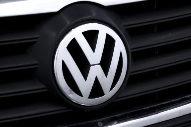 Volkswagen Passat B6 с пробегом 2009 года, цена 699 000 рублей, 370702 км, универсал, Автокод Объявления