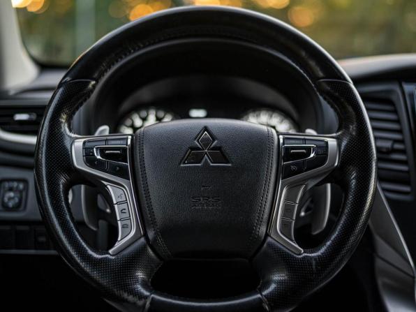 Mitsubishi Pajero Sport III с пробегом 2017 года, цена 2 420 000 рублей, 202911 км, внедорожник, Автокод Объявления