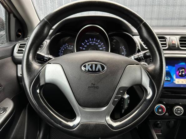 Kia Rio III с пробегом 2015 года, цена 699 000 рублей, 186500 км, седан, Автокод Объявления