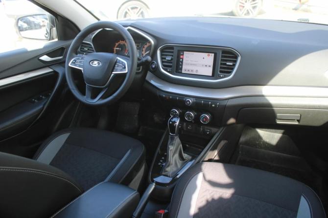 Lada (ВАЗ) Vesta I Рестайлинг (NG) с пробегом 2024 года, цена 1 325 000 рублей, 31000 км, универсал, Автокод Объявления