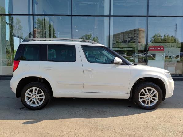 Skoda Yeti I Рестайлинг с пробегом 2014 года, цена 1 115 500 рублей, 180272 км, внедорожник, Автокод Объявления