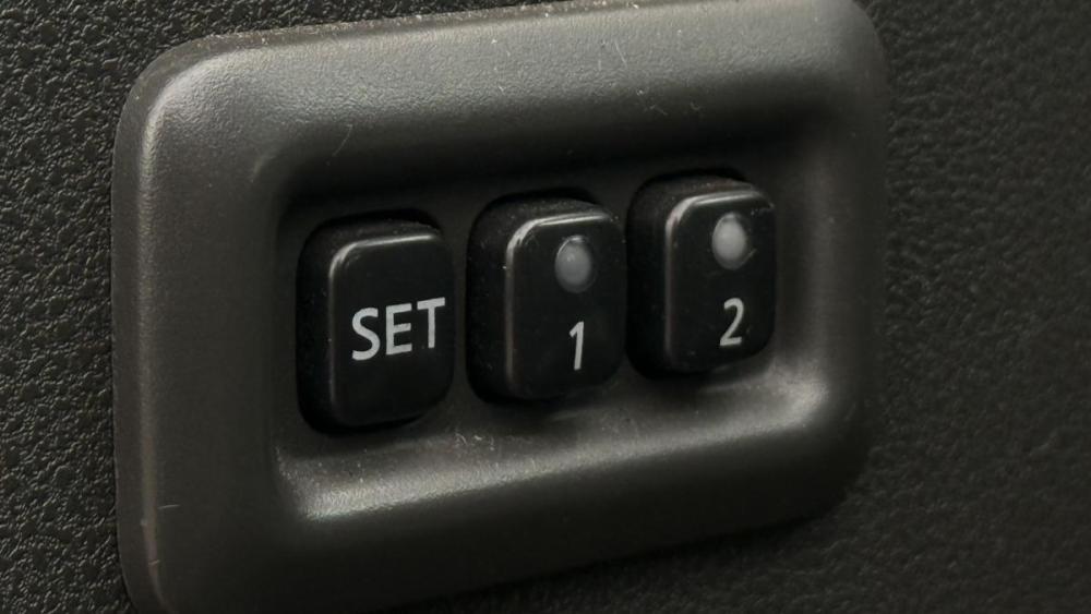 Nissan Pathfinder III Рестайлинг Санкт-Петербург  - изображение 10