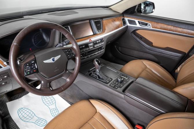 Hyundai Genesis II с пробегом 2014 года, цена 1 999 000 рублей, 182362 км, седан, Автокод Объявления