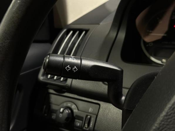 Land Rover Freelander II Рестайлинг с пробегом 2011 года, цена 1 400 000 рублей, 228041 км, внедорожник, Автокод Объявления