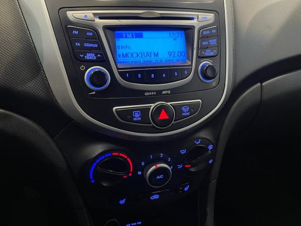 Hyundai Solaris I с пробегом 2011 года, цена 639 000 рублей, 159308 км, хэтчбек, Автокод Объявления