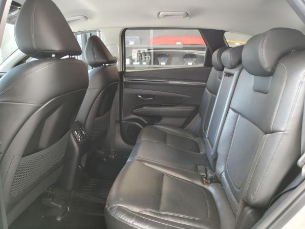 Hyundai Tucson IV с пробегом 2021 года, цена 3 300 000 рублей, 50000 км, внедорожник, Автокод Объявления