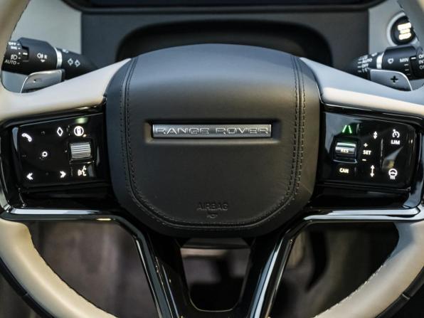 Land Rover Range Rover Velar I Рестайлинг с пробегом 2024 года, цена 7 950 000 рублей, 6856 км, внедорожник, Автокод Объявления