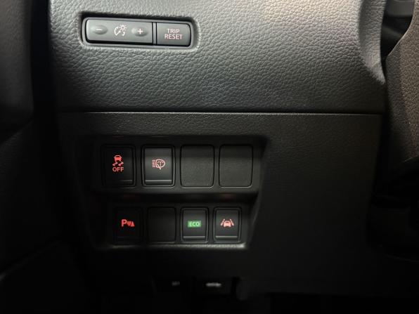 Nissan Qashqai II с пробегом 2014 года, цена 1 699 000 рублей, 100354 км, внедорожник, Автокод Объявления