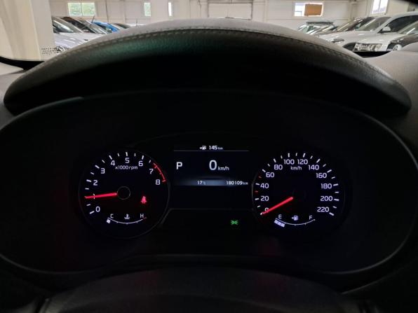 Kia Soul II Рестайлинг с пробегом 2018 года, цена 1 450 000 рублей, 180110 км, хэтчбек, Автокод Объявления