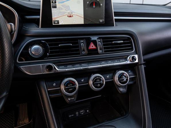 Genesis G70 I с пробегом 2018 года, цена 2 330 000 рублей, 164081 км, седан, Автокод Объявления