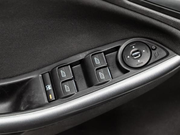 Ford Focus III с пробегом 2014 года, цена 930 000 рублей, 174733 км, хэтчбек, Автокод Объявления