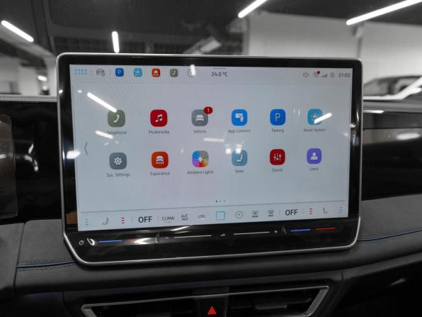 Volkswagen Tiguan III (China Market) с пробегом 2026 года, цена 4 900 000 рублей, 25 км, внедорожник, Автокод Объявления