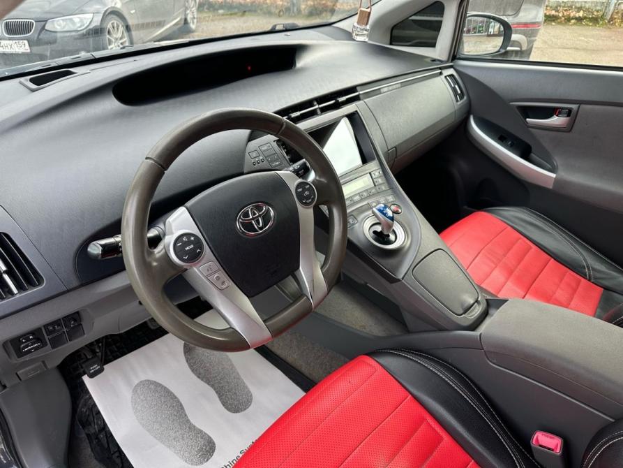 Toyota Prius III (XW30) Пермь  - изображение 21