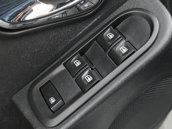 Nissan Terrano III (D10) с пробегом 2018 года, цена 1 111 000 рублей, 209202 км, внедорожник, Автокод Объявления