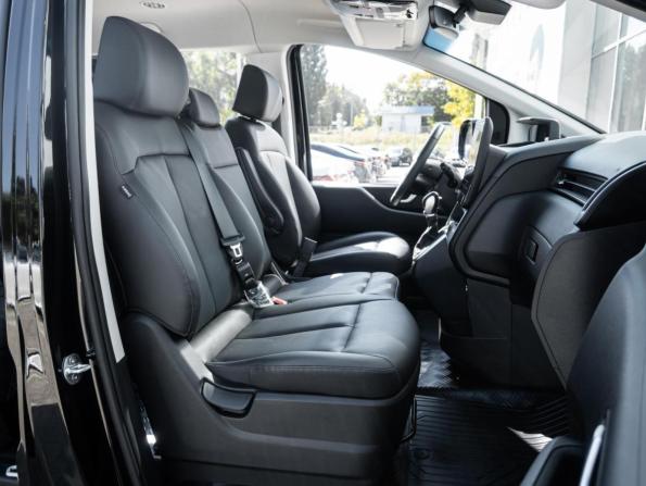 Hyundai Staria I с пробегом 2023 года, цена 5 775 000 рублей, 2075 км, минивэн, Автокод Объявления