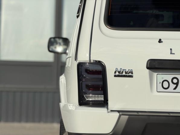 Lada (ВАЗ) Niva Legend с пробегом 2024 года, цена 990 000 рублей, 4500 км, внедорожник, Автокод Объявления