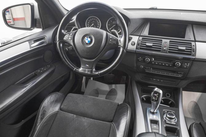 BMW X5 II (E70) Рестайлинг с пробегом 2013 года, цена 1 999 000 рублей, 345000 км, внедорожник, Автокод Объявления