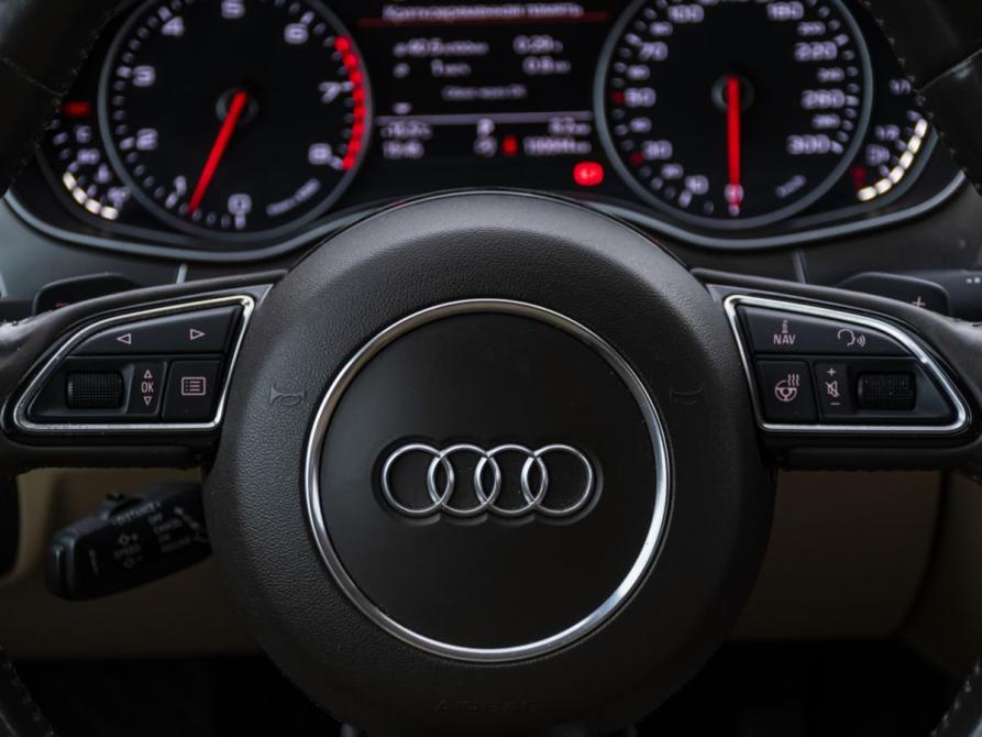 Audi A7 I (4G) Москва  - изображение 13