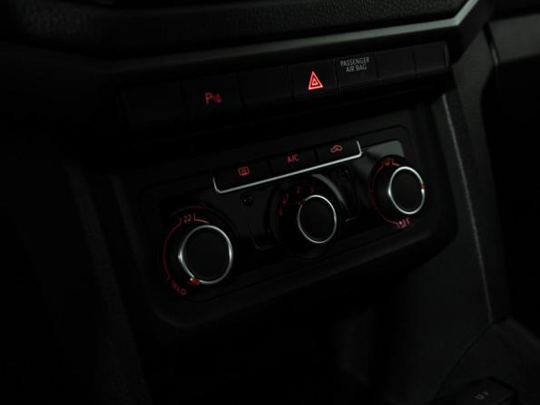 Volkswagen Amarok I Рестайлинг с пробегом 2016 года, цена 2 862 383 рубля, 209230 км, offers.body_type.unknown, Автокод Объявления