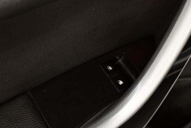 Opel Astra J Рестайлинг с пробегом 2012 года, цена 849 000 рублей, 225000 км, хэтчбек, Автокод Объявления