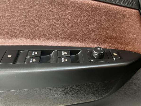 Opel Antara I Рестайлинг с пробегом 2014 года, цена 1 125 000 рублей, 181805 км, внедорожник, Автокод Объявления
