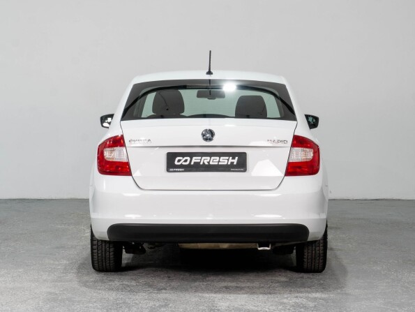 Skoda Rapid I с пробегом 2016 года, цена 749 000 рублей, 180960 км, лифтбек, Автокод Объявления