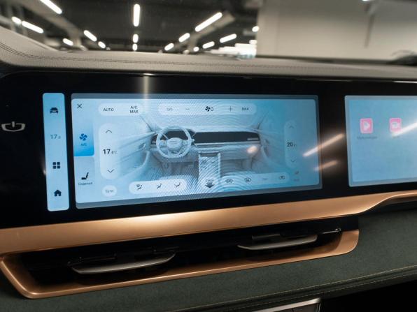 Geely Monjaro I с пробегом 2023 года, цена 3 150 000 рублей, 77488 км, внедорожник, Автокод Объявления