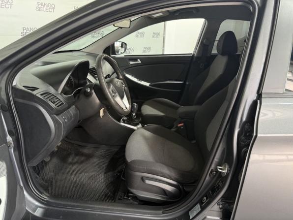 Hyundai Solaris I с пробегом 2013 года, цена 770 000 рублей, 209000 км, седан, Автокод Объявления
